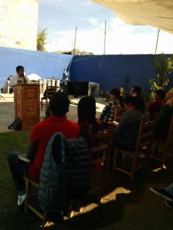 el coadjutor de la iglesia de sol de justicia en la iglesia piedra angular en tultepec